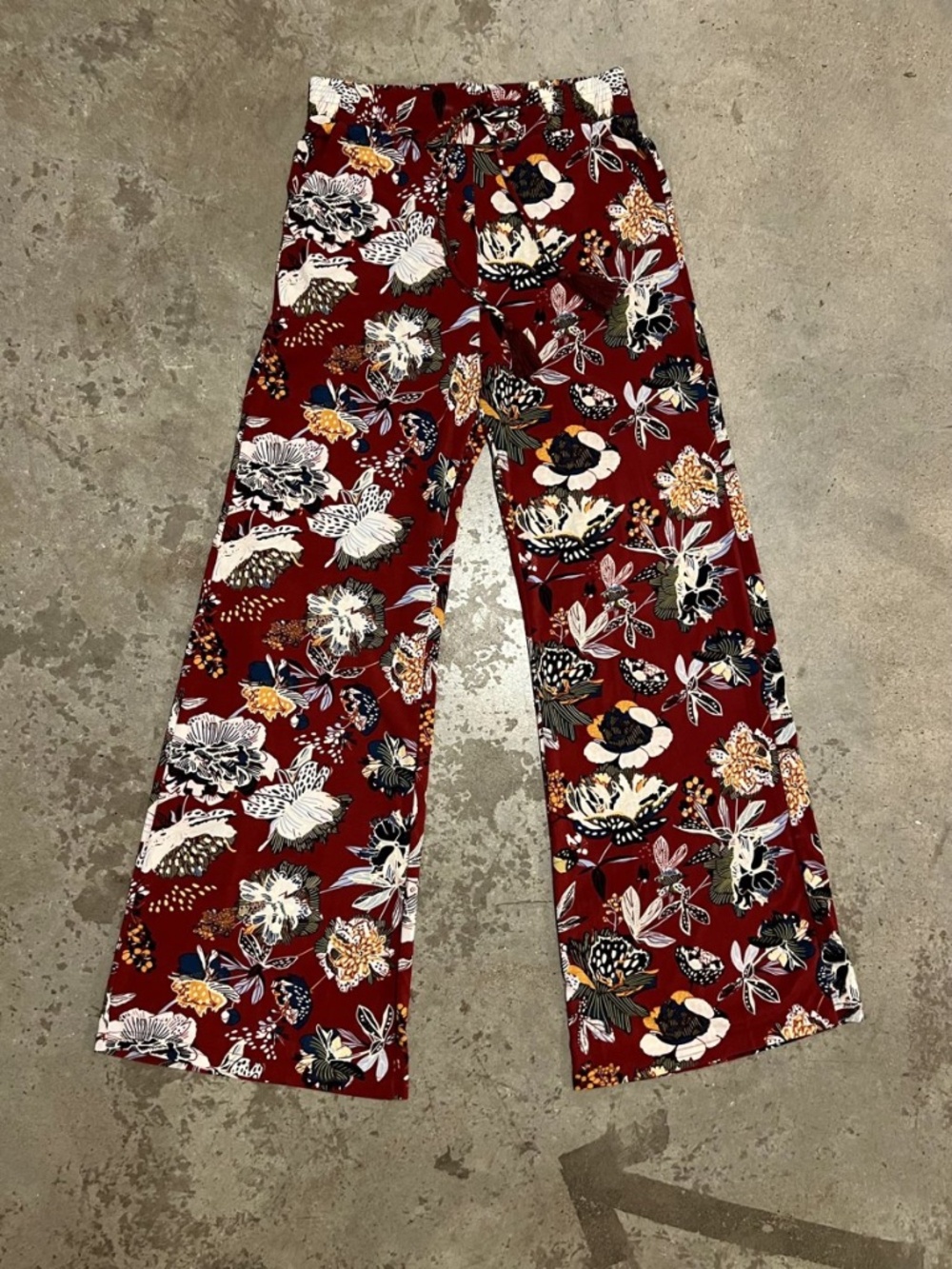 Casual Boho Burgundy Bold Floral • HighRise • Wide-Leg • Tassel Tie Palazzo Pant